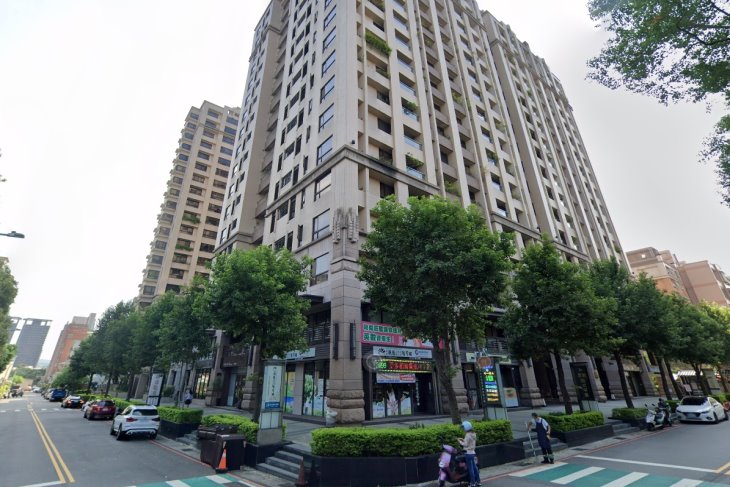 合雄首璽露台戶