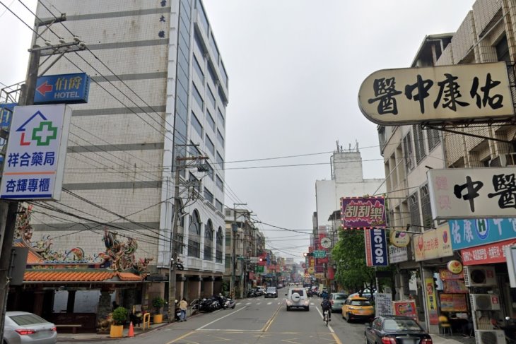 近中原夜市稀有獨棟黃金商業大樓