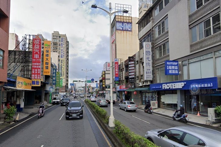 經國特區旁春日路店地