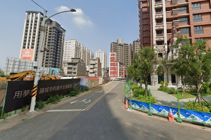 桃園中路建地