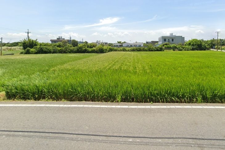 66旁漂亮農地