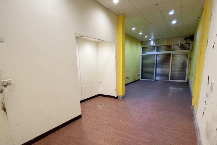中美路黃金店面