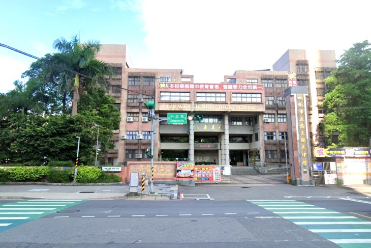 慈文國中收租透店