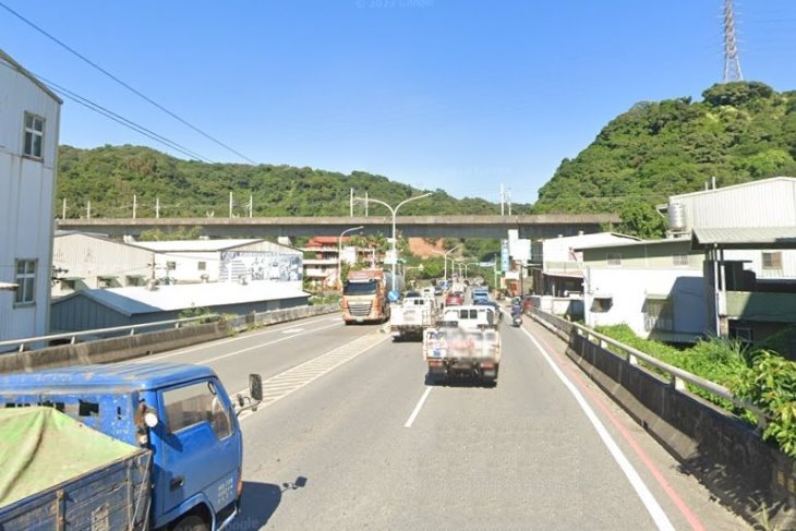 龜山省道稀有小廠房